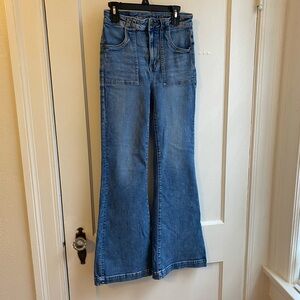 American Eagle Flare Jeans
